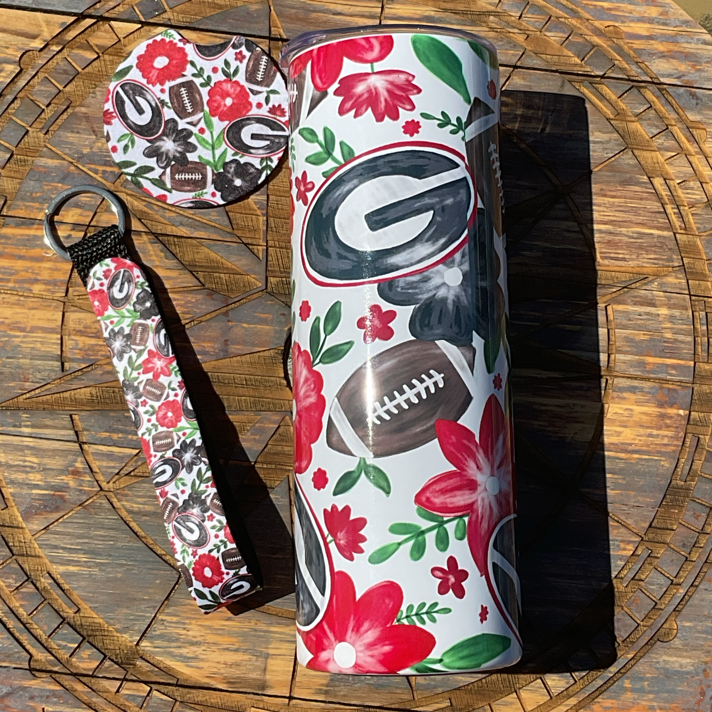 Georgia Bulldogs Floral Football Tumbler- Bulldogs 20 oz. Tumbler - University of Georgia